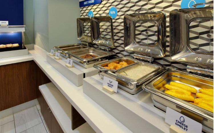 Holiday Inn Express & Suites - Hawaiian Gardens By Ihg 외부 사진