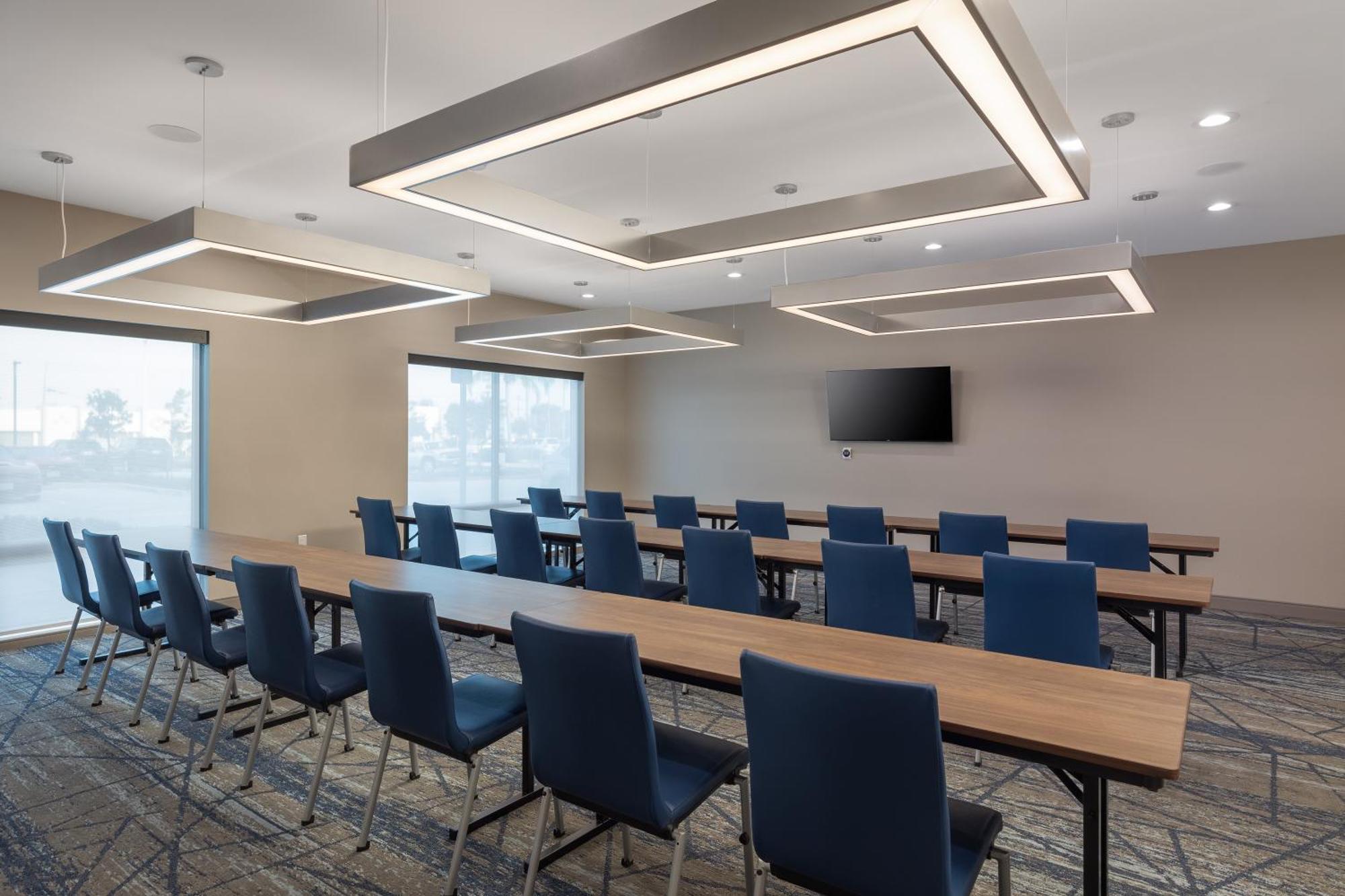 Holiday Inn Express & Suites - Hawaiian Gardens By Ihg 외부 사진